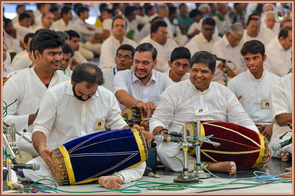 Sri Sathya Sai Aradhana Mahotsavam Morning - 24 April 2019